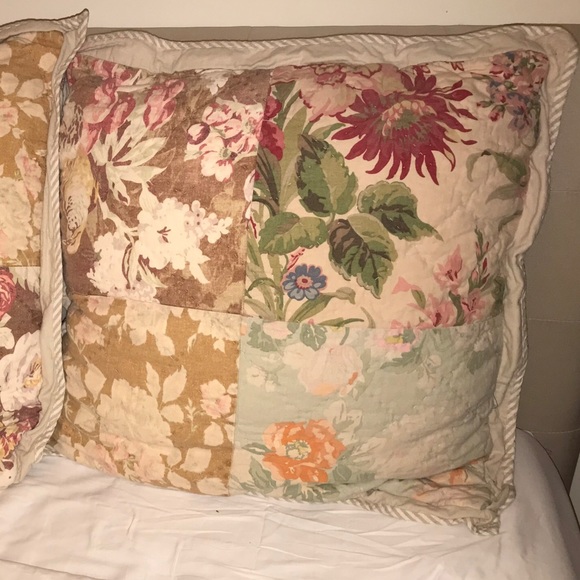 2 Pottery Barn Pillow covers (insert not included) - Picture 2 of 5